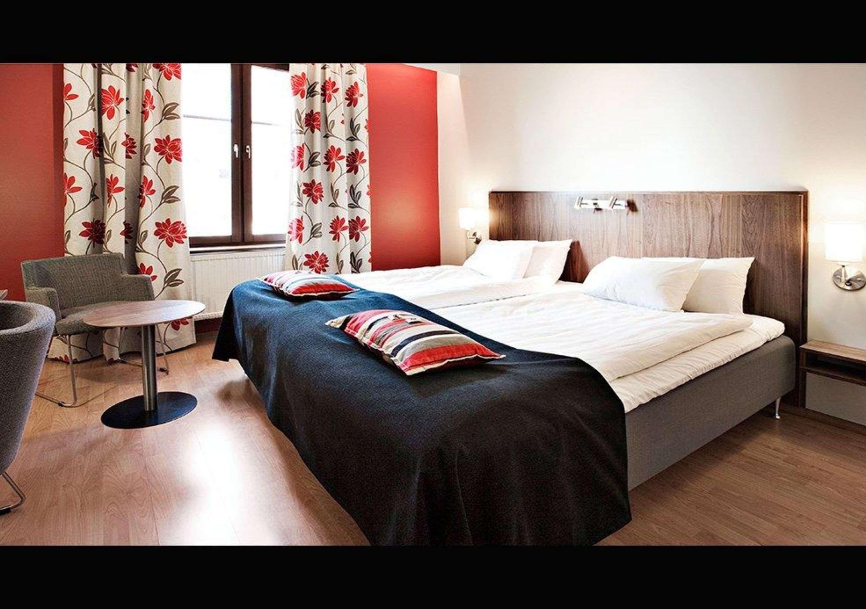 Home Hotel Kung Oscar Trollhattan Ngoại thất bức ảnh