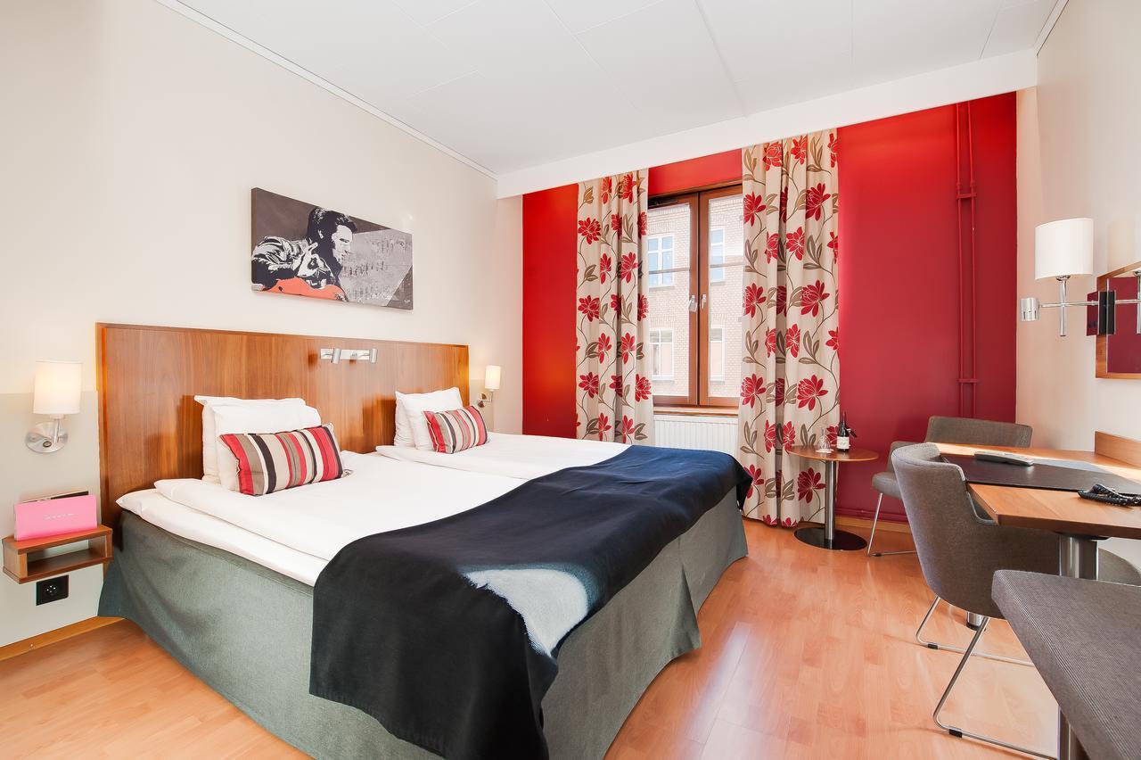 Home Hotel Kung Oscar Trollhattan Ngoại thất bức ảnh
